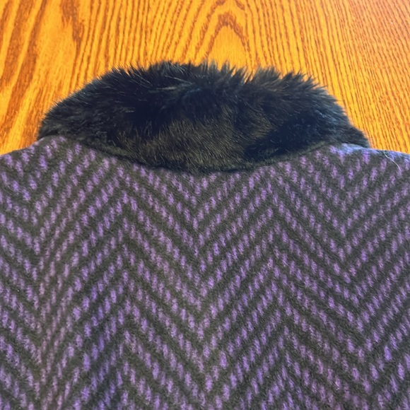Bob Mackie Wearable Art Purple & Black Herringbone Fleece Coat w Faux Fur Collar - Picture 10 of 10